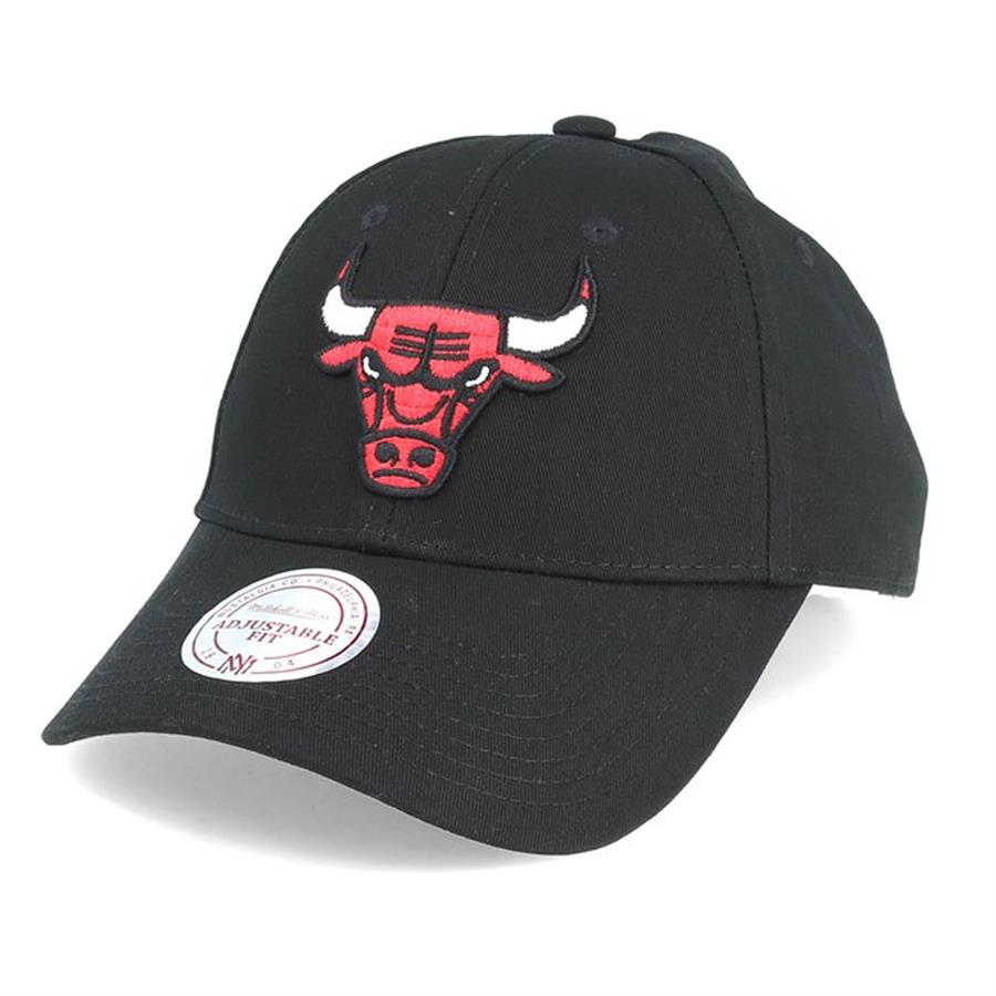 Mitchell & Ness 110 CHICAGO BULLS Team Low Pro Cap schwarz